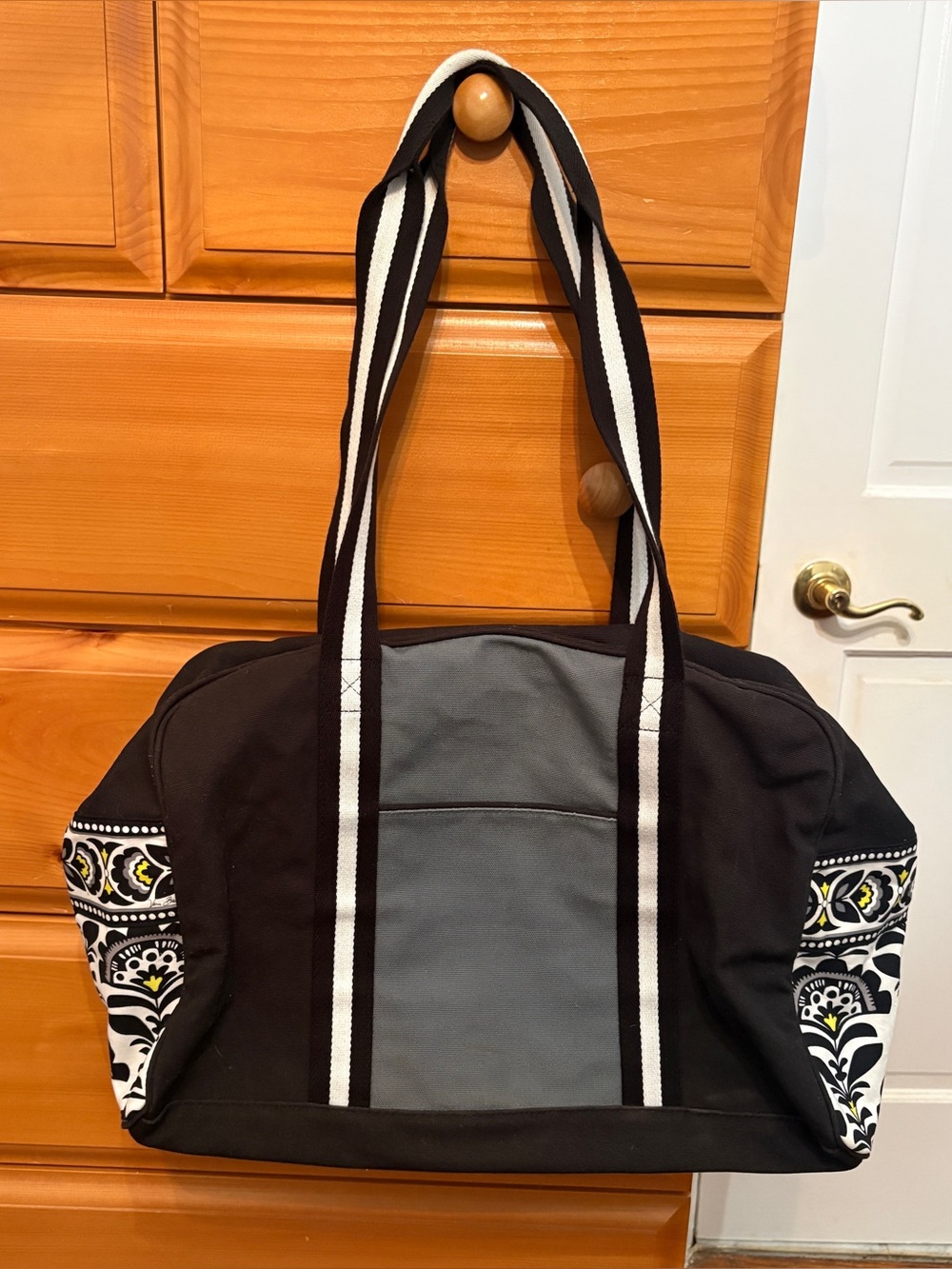 Vera Bradley Travel Bag - Black